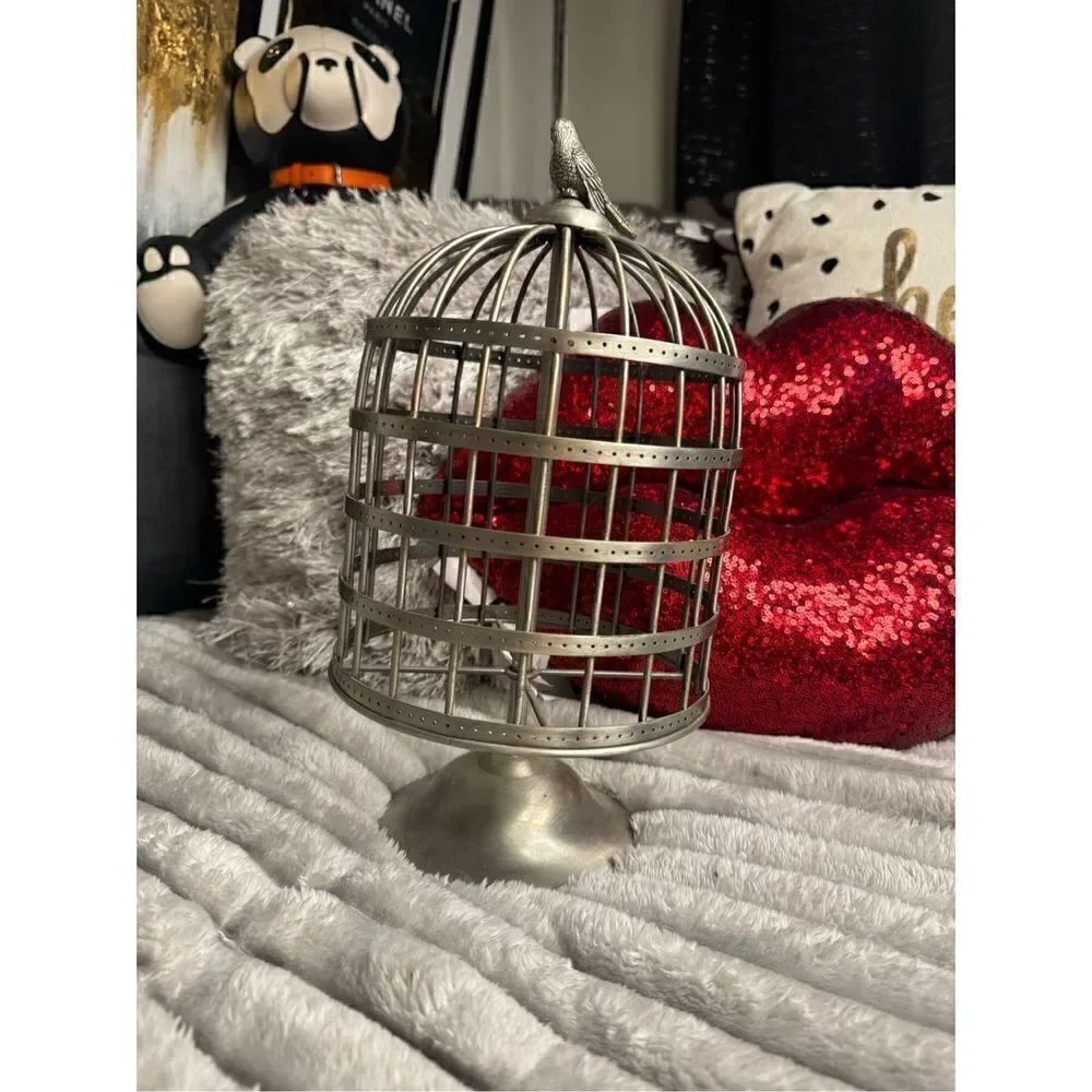 silver metal Mcm shabby chic birdcage/bird Earring-jewelry organizer /holder